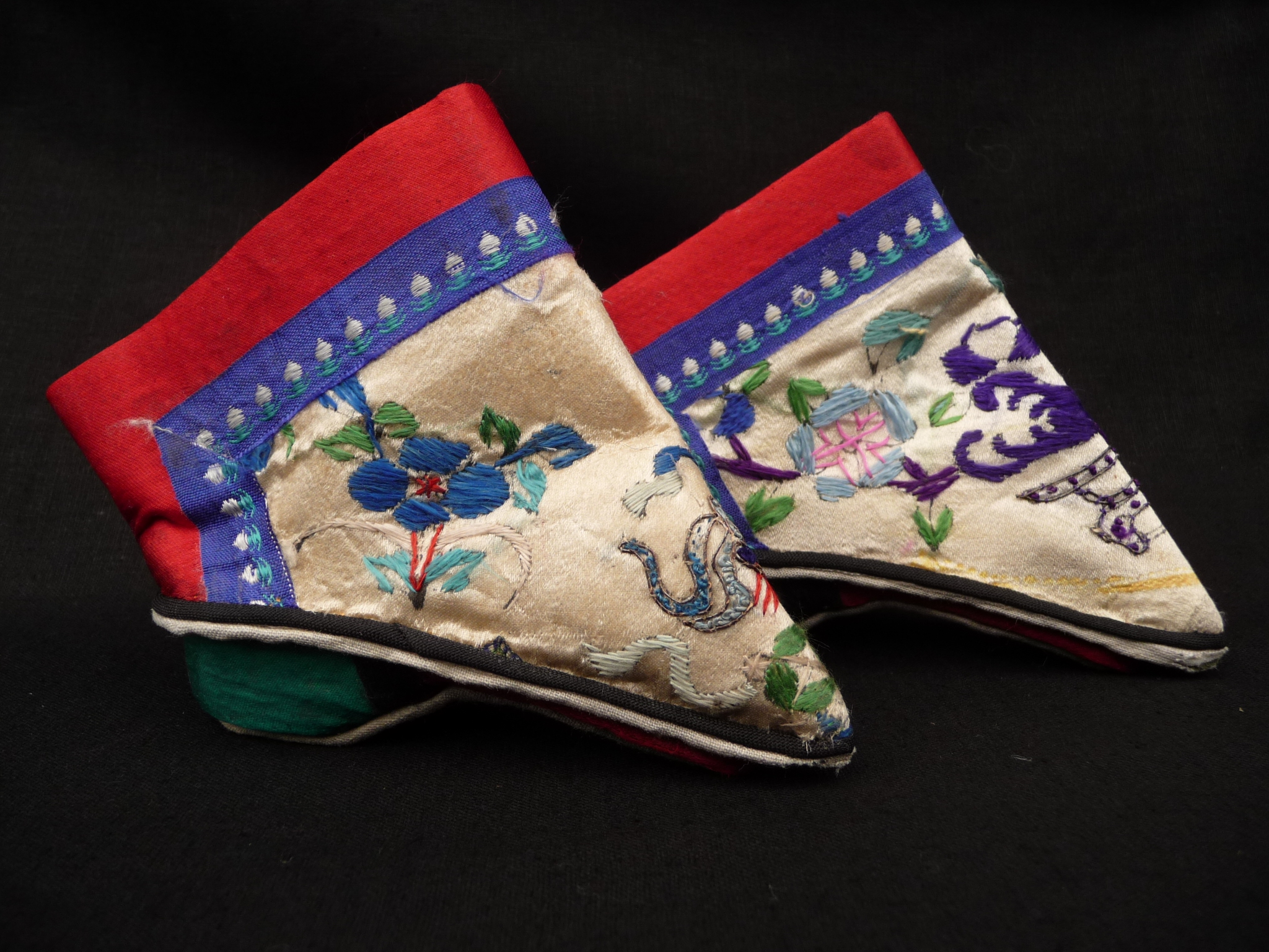 Feet Binding Shoes